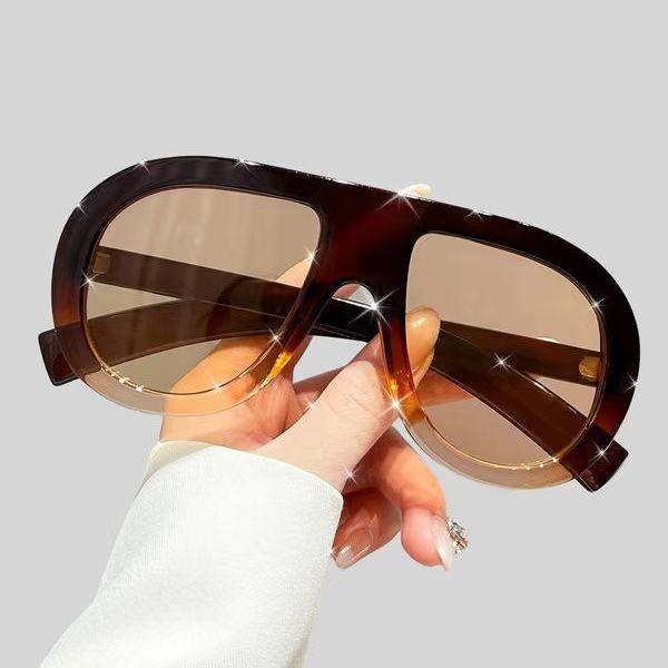 Women's Tinted Lens Sunglasses, Trendy Casual Ombre Oval Frame Sunglasses for Everyday Use, Fashion Accessories for Outdoor Activities